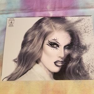 Jeffree Star Postcard